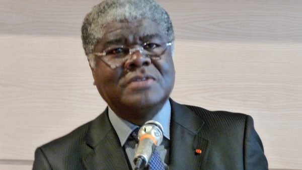 Le Premier ministre ivoirien, Robert Beugré Mambé