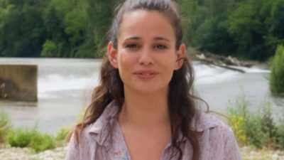 Lucie Lucas : l’héroïne de Clem annonce avec une photo torride la mise en location de son château en Bretagne