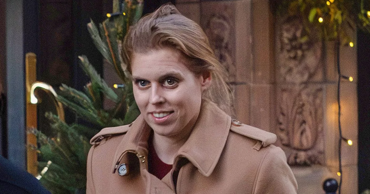 loin des turbulences familiales, son beau-fils Wolfie profite d’une superbe fête entre copains