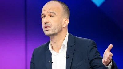 “Arrêtez tout de suite !”