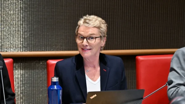 notes de frais XXL, avantages indécents, dîners à Dubaï... Ces lourdes accusations à son encontre