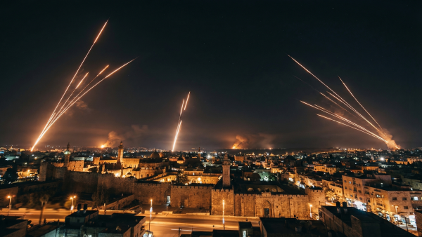 Iran : Des missiles frappent Dimona, la ville nucléaire israélienne, plus de 175 blessés