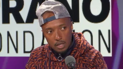 Soprano, marié et père de quatre enfants, sans filtre sur sa famille qu’il tient à l’écart