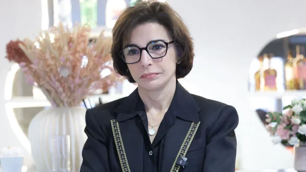 "Ils vidaient les minibars", révélation choc sur ses parents, leur séjour a coûté une fortune 