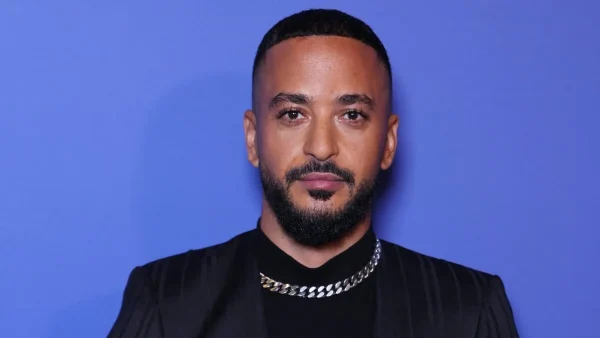 Slimane sans langue de bois sur Pierre Perret et sa vision de "ce truc qu'est le vivre ensemble..."