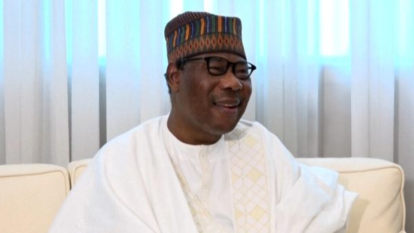 Bénin: le parti les Démocrates veut rencontrer Thomas Boni Yayi avant d’accepter sa démission