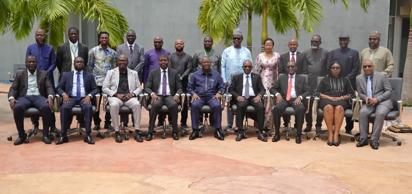 Marché de l’électricité : l’ARREC consolide le dialogue avec la Cour de Justice de la CEDEAO et le WAPP