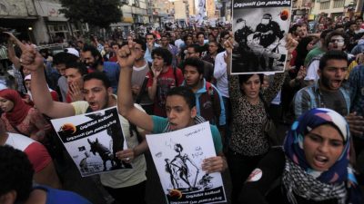 Égypte: libération de deux militants du Mouvement du 6 avril après des années de détention