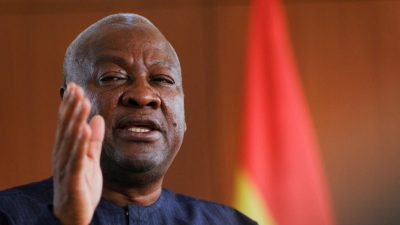 Ghana: le président Mahama sous pression concernant la loi anti-LGBTQ+