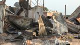 Des destructions après une attaque jihadistes ayant visé un camp de l'armée nigériane à Benisheikh, dans la nuit du 8 au 9 avril 2026.