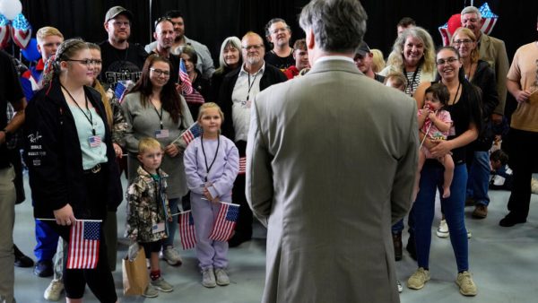 Afrique du Sud: près de 5000 Afrikaners accueillis aux États-Unis par l’administration Trump