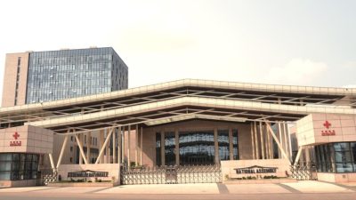 Cameroun: les parlementaires se penchent sur la création d'un poste de vice-président du pays