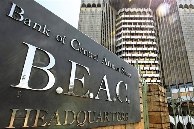 La BEAC sature le marché monétaire face à une demande explosive de près