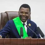 Assemblée nationale : Joseph Djogbénou élevé à la dignité de Grand-Croix de l’Ordre national du Bénin