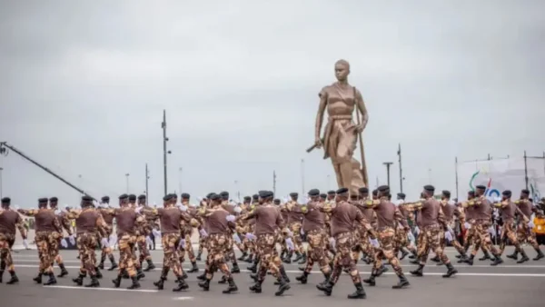Miltaire béninois au défilé du 1er aout