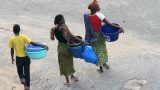 «Chaque jour, nous puisons, ça fatigue»: la pénurie d’eau au nord d'Abidjan éreinte les habitants