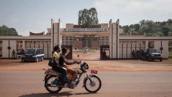 Centrafrique: session inaugurale à l’Assemblée nationale, un tiers des députés pas encore connus