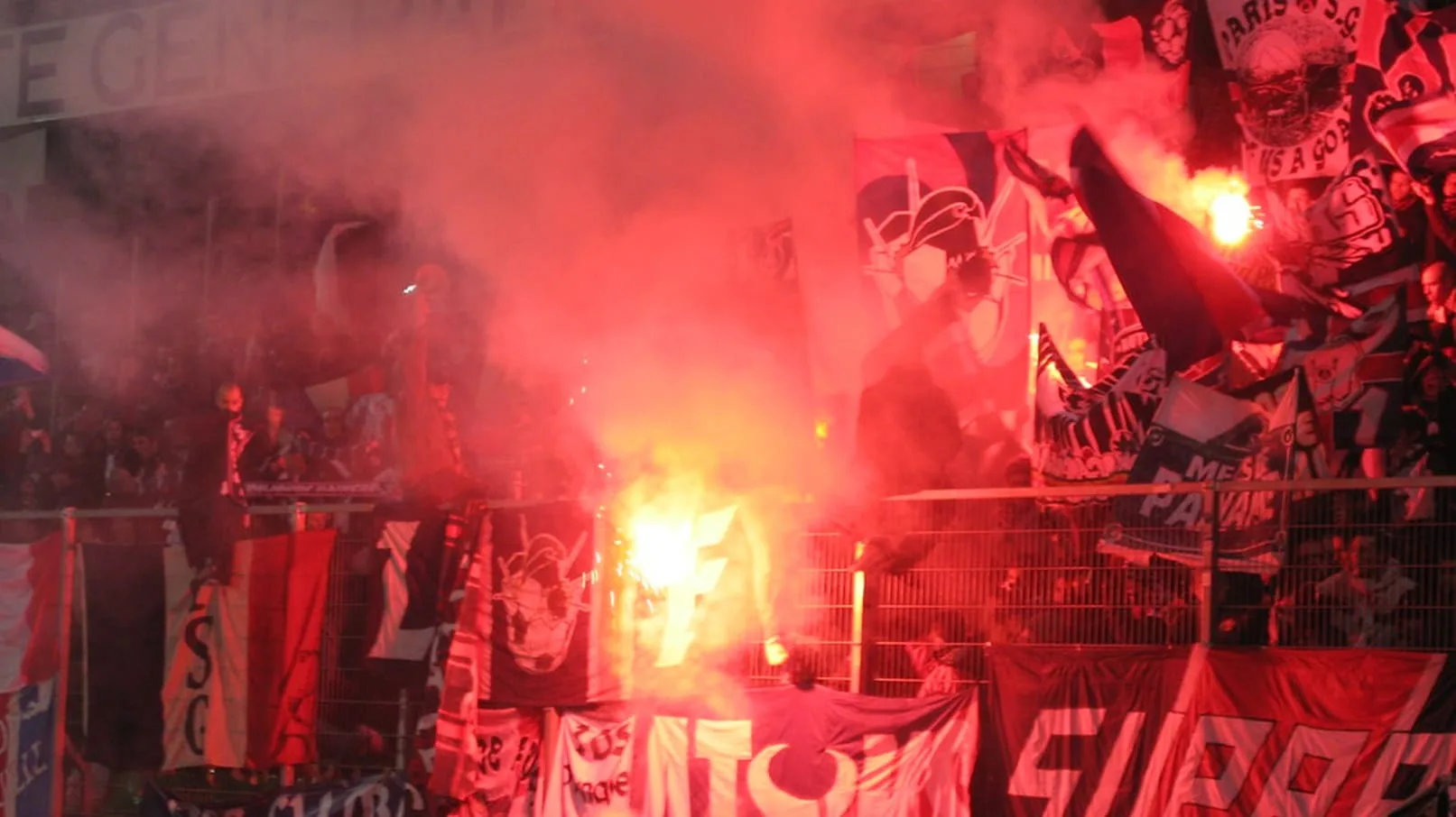PSG - Arsenal : un supporter parisien meurt en scooter
