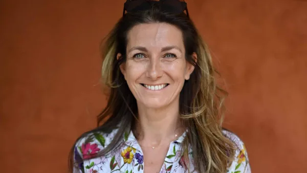 Anne-Claire Coudray, une maman "gênante" : elle en fait "baver" à sa petite Amalia