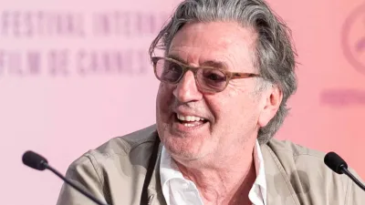 Daniel Auteuil : cet ami célèbre lui a emprunté de l’argent pour s’offrir un bateau