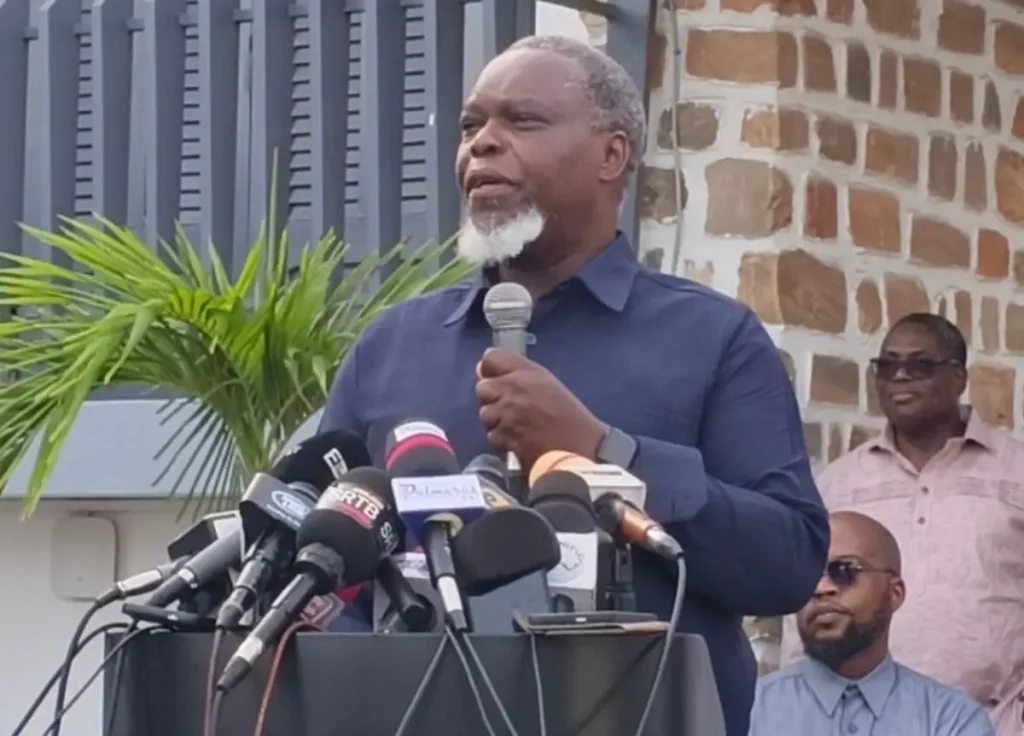 Édouard Loko, président de la HAAC