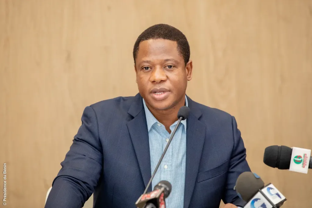  Rodrigue Chaou, Ministre délégué auprès du ministre de l’Économie et des Finances, chargé du Budget et de la Fonction publique
