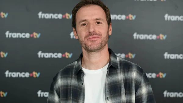 "Complément d'enquête" sur France 2 : l'équipe de Tristan Waleckx présente ses excuses à une influenceuse après une énorme bourde