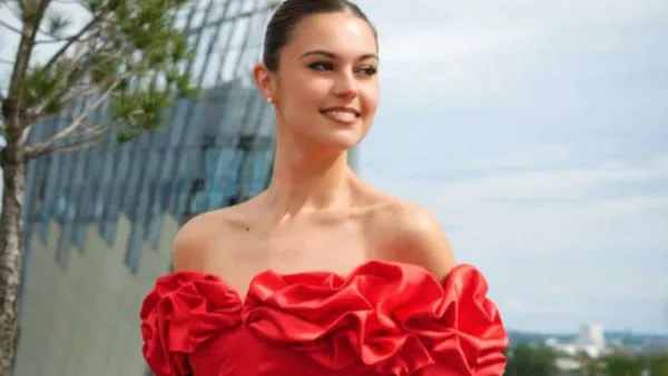 Miss France 2027 : découvrez qui est Solène Videau, élue Miss Aquitaine