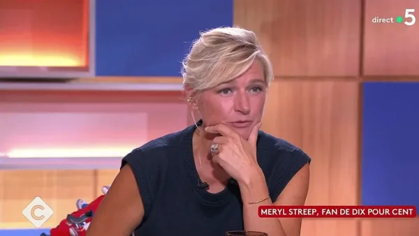 Anne-Elisabeth Lemoine prête à quitter « C à vous » ? L’animatrice approchée pour présenter « Télématin »