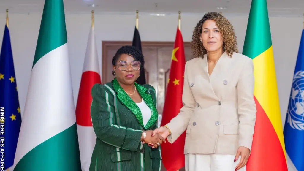 Mme Mopelola ADEOLA-IBRAHIM, reçu par Corinne AMORI BRUNET