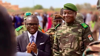 Romuald Wadagni accueilli en grande pompe par Abdourahamane Tiani à Niamey