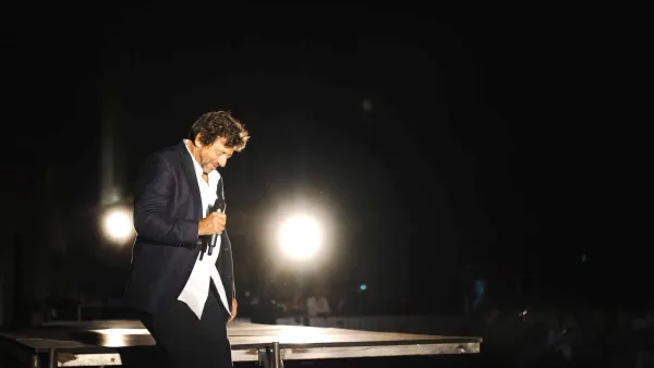 "Babar", "Le nymphomane", "Demi-baguette" : ces terrifiants surnoms attribués à Patrick Bruel dans le milieu artistique