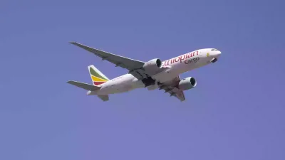Boeing 777 cargo d'Ethiopian Airlines en vol