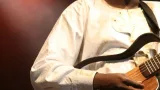Ismaël Lô sur scène au Mumes Festival de Tenerife, le 10 août 2007.