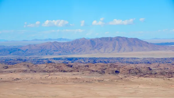 Vue aérienne de la mine de Langer Heinrich en Namibie