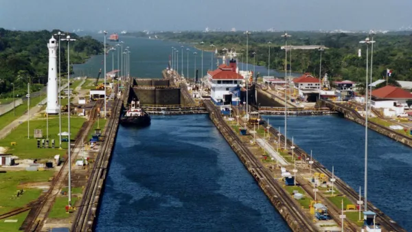Les écluses de Gatun sur le canal de Panama.