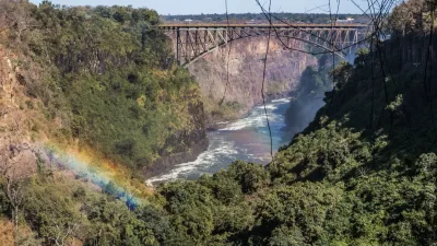 Victoria Falls Bridge à Livingstone, à la frontière entre la Zambie et le Zimbabwe