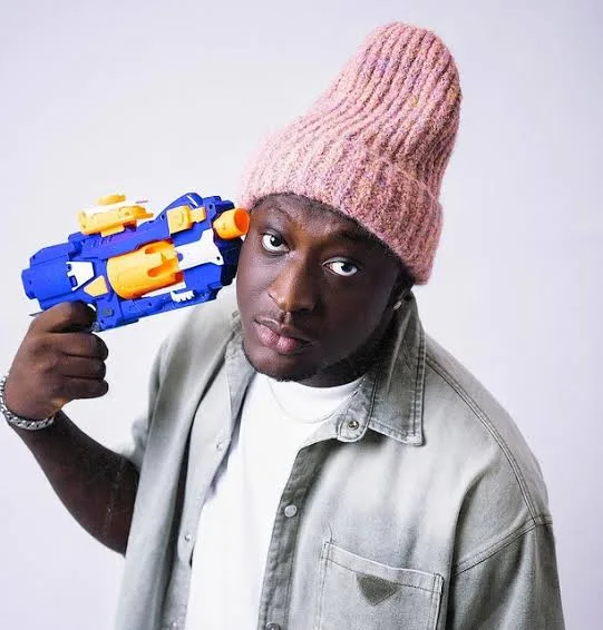 Carter Efe, créateur de contenus et artiste nigérian
