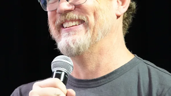 Matthew Lillard lors de la GalaxyCon Raleigh en 2024