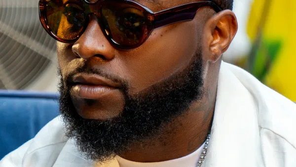 Portrait de Davido en 2024