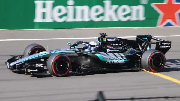 George Russell au volant de la Mercedes en Formule 1