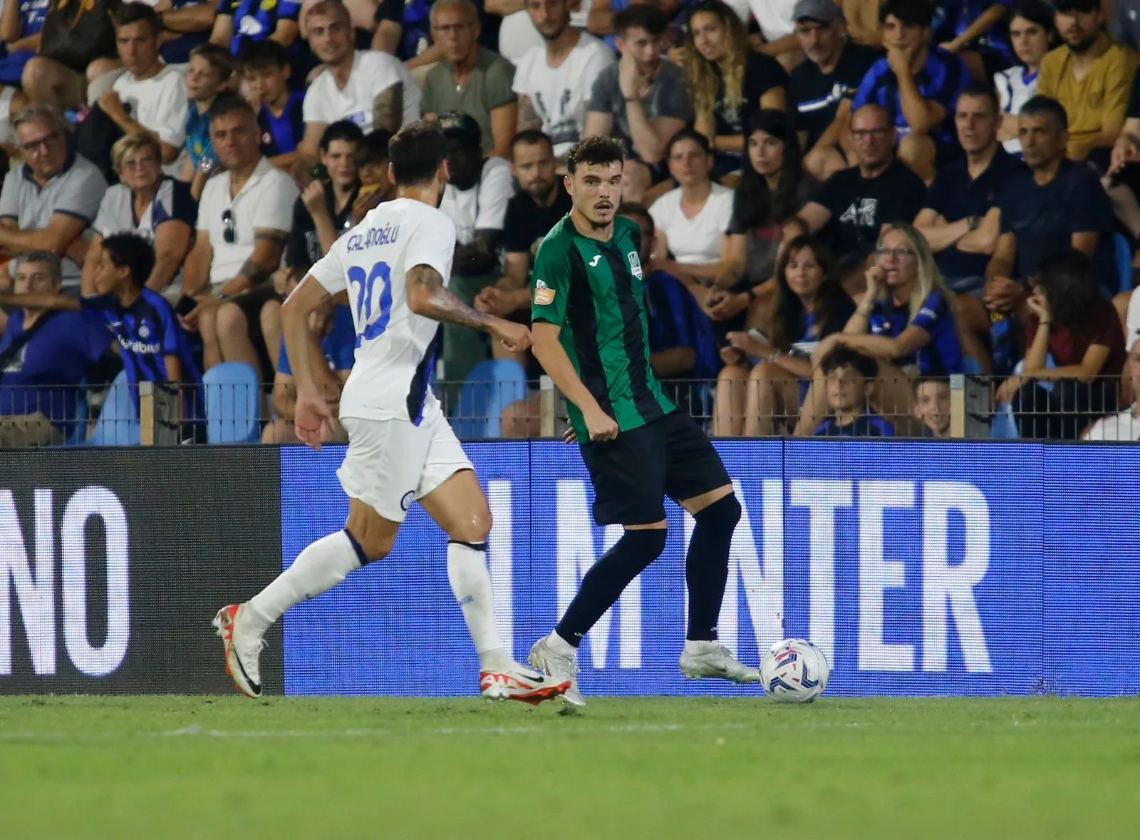 Hakan Çalhanoğlu sous le maillot de l’Inter Milan