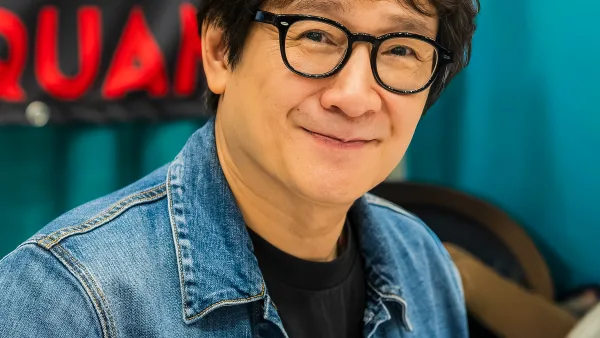 L’acteur Ke Huy Quan à la GalaxyCon de Raleigh en juillet 2026
