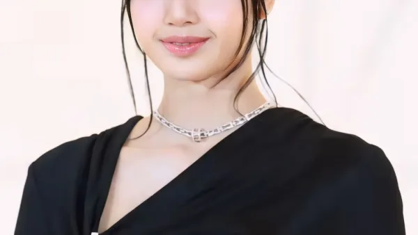 Lisa de BLACKPINK lors du Bulgari Studio en mars 2024