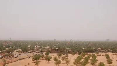 Vue de Niamey, la capitale du Niger, depuis la Grande Mosquée