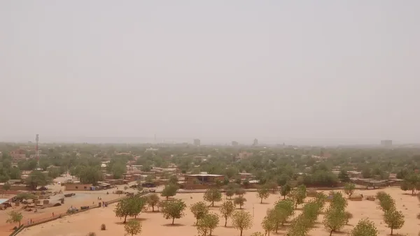Vue de Niamey, la capitale du Niger, depuis la Grande Mosquée