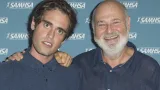 Nick Reiner et son père Rob Reiner lors d’une cérémonie en 2016