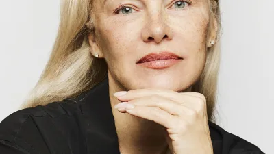 Pamela Anderson en portrait en 2024