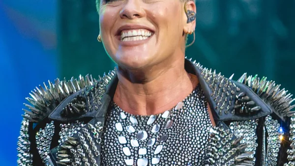 La chanteuse Pink en concert à Londres en 2024