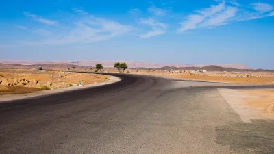 Une route dans le Sinaï — photo d’illustration, ne montrant pas le lieu précis de l’accident